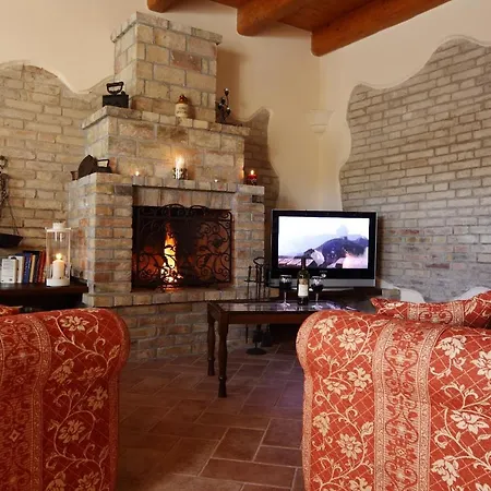 Il Casale Dei Ciliegi * Sant'Omero